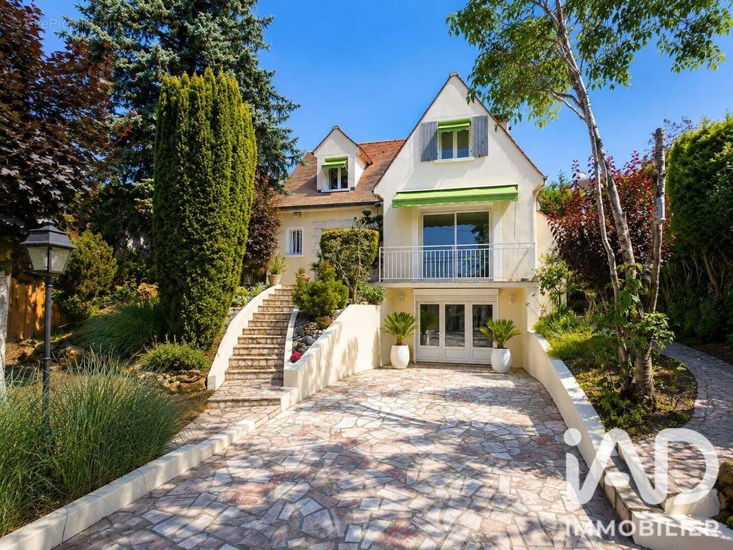 Photo 1 - Maison à YERRES