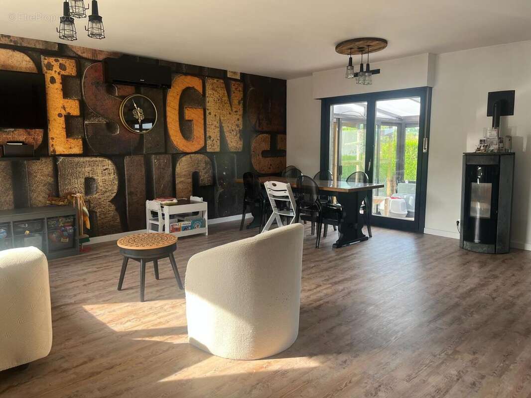 Photo 3 - Maison à AIX-NOULETTE