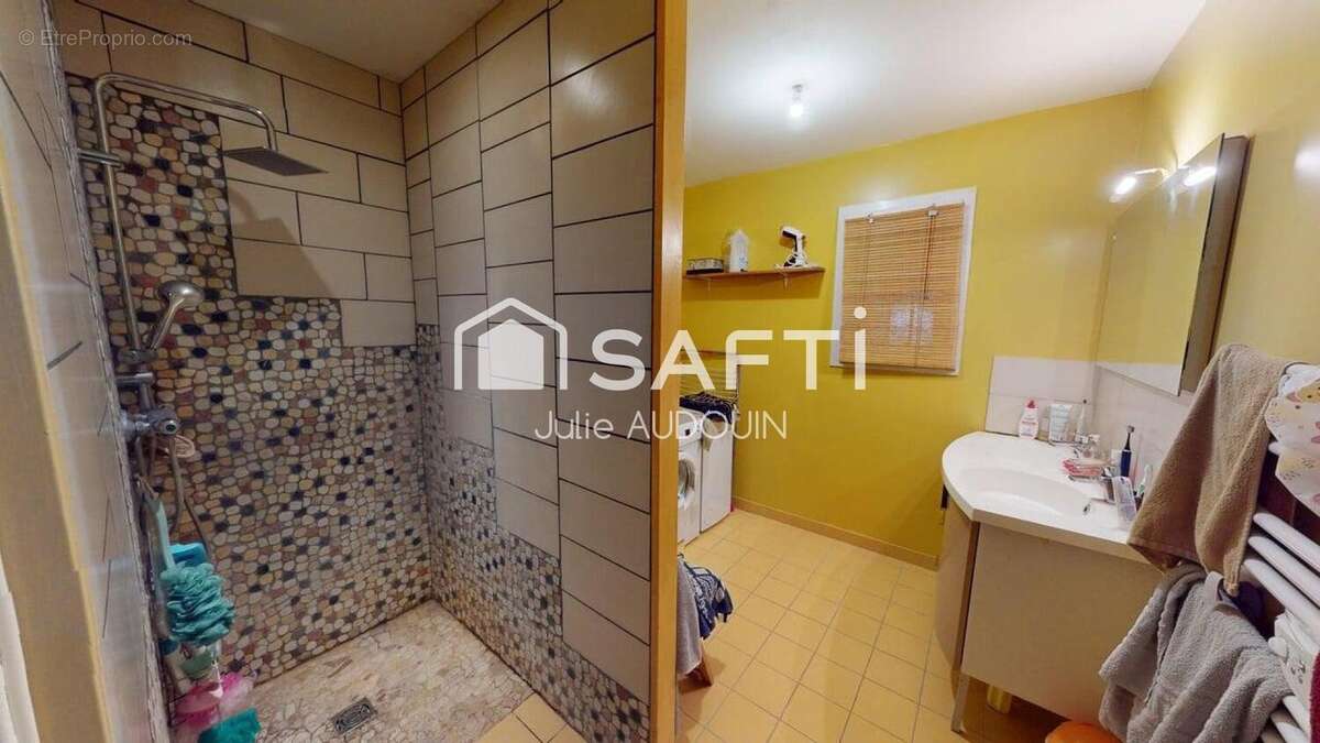 Photo 8 - Maison à SAINTE-SEVERE