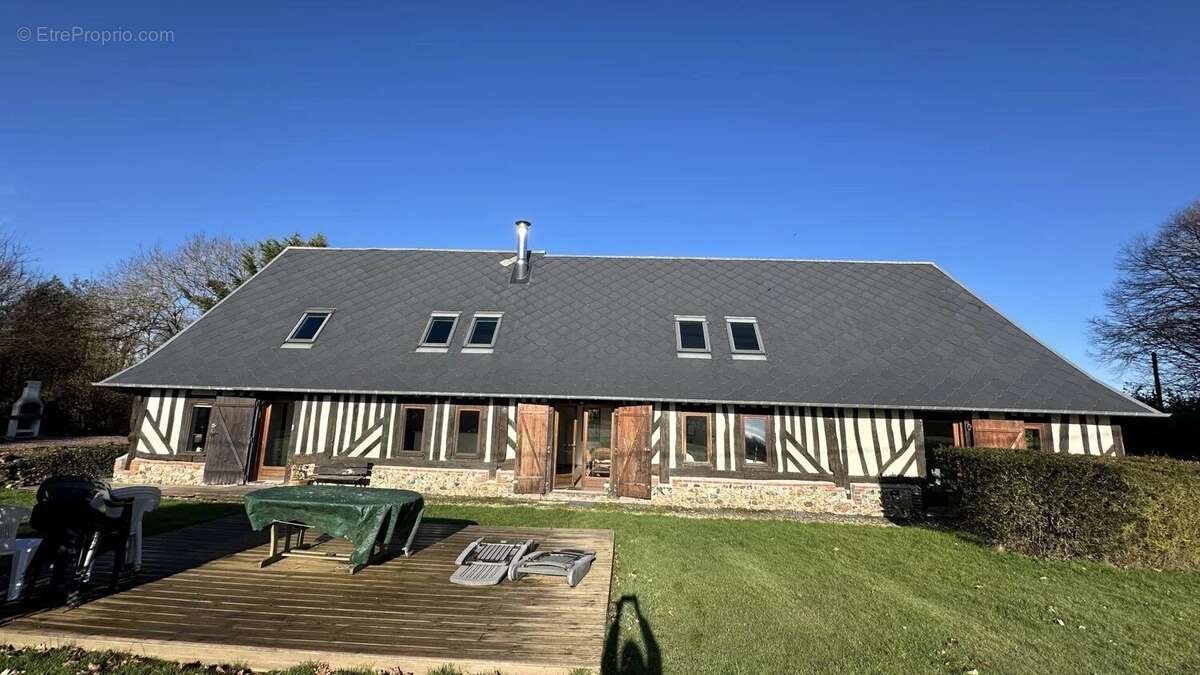Maison à EPAIGNES