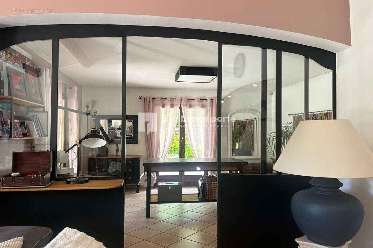 Maison à SAINT-MAXIMIN-LA-SAINTE-BAUME