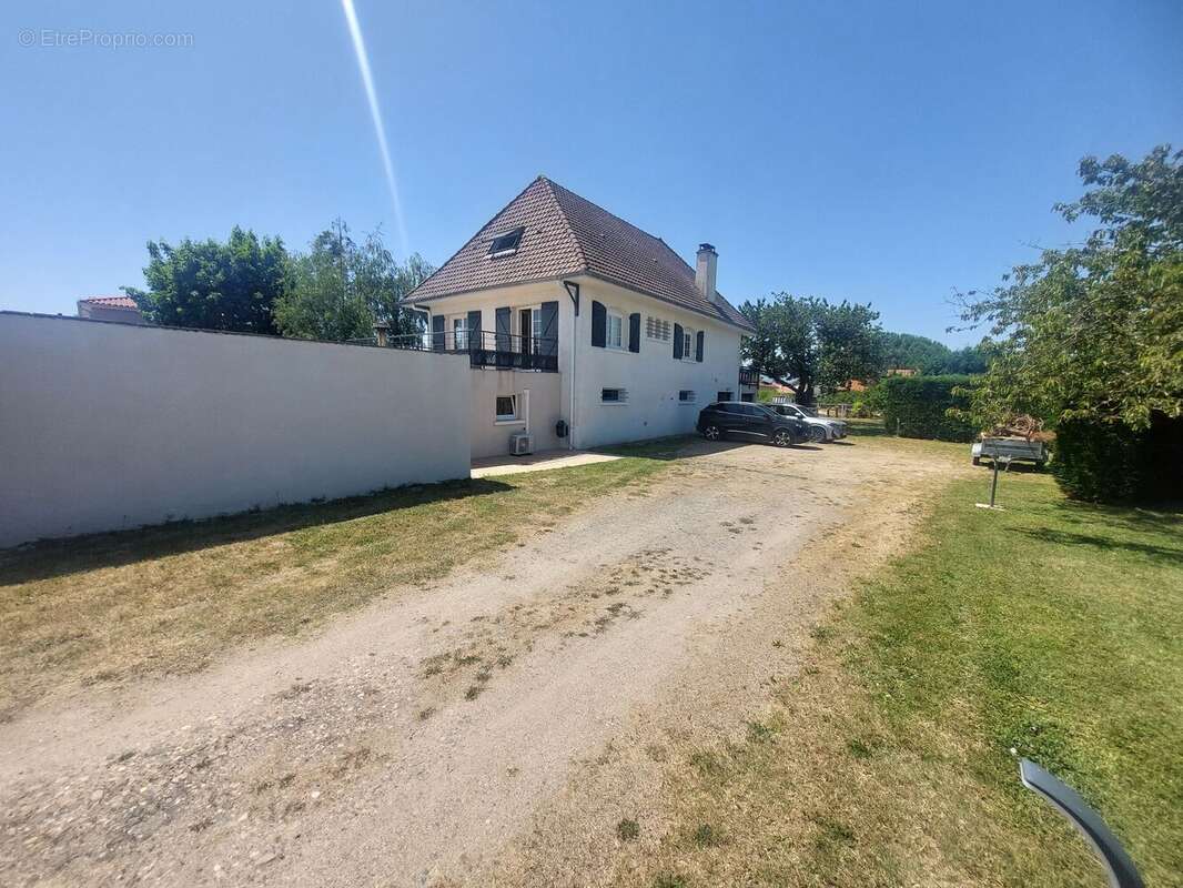 Photo 3 - Maison à MONTBRISON
