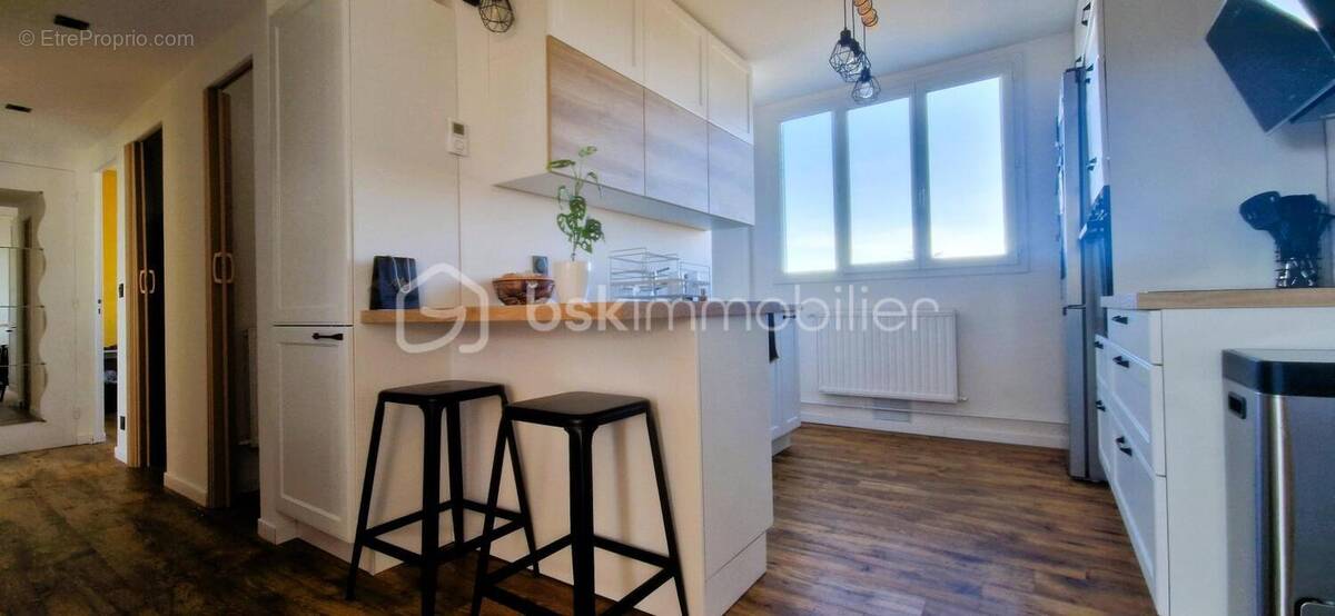 Appartement à AUREILHAN
