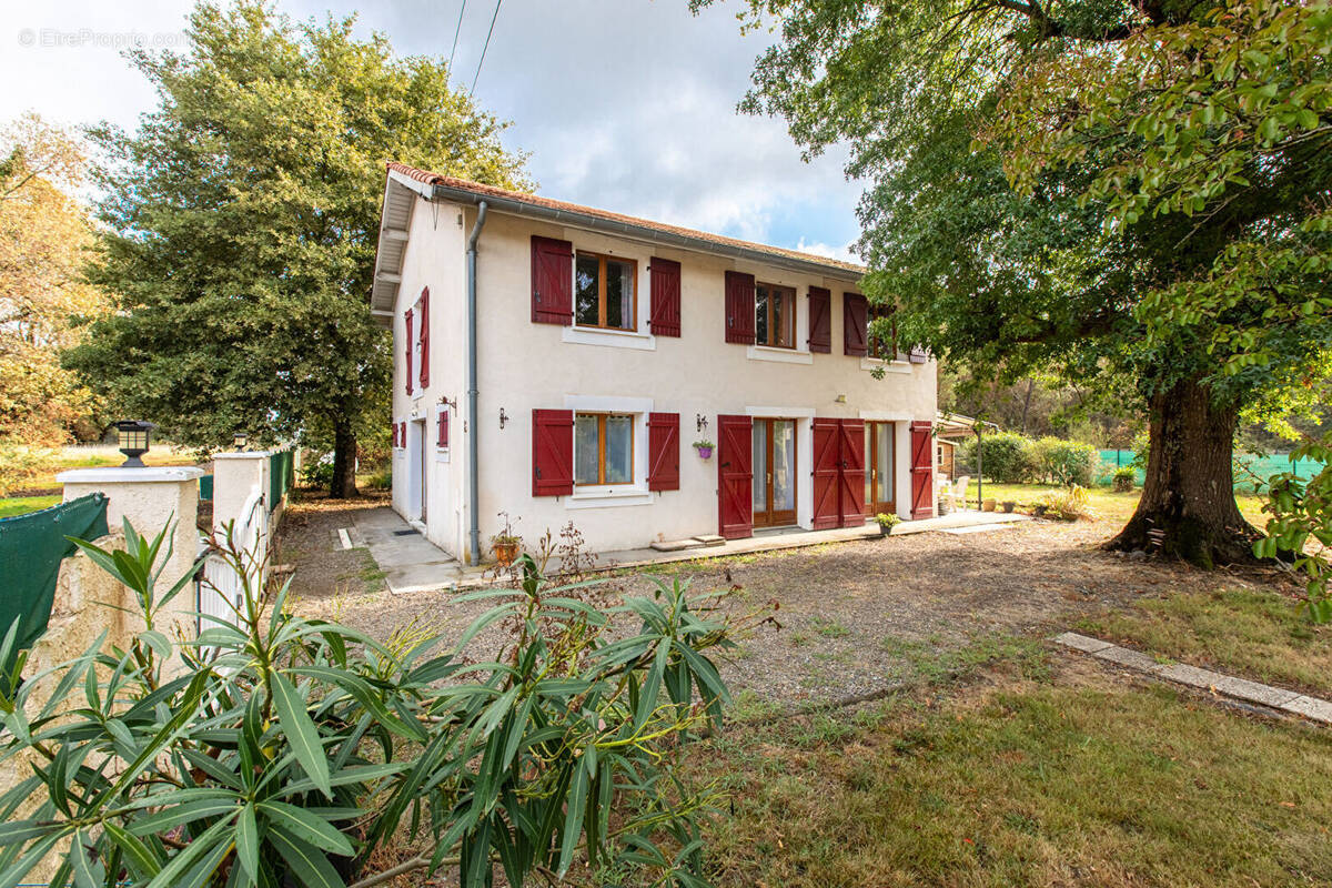 Maison à AIRE-SUR-L'ADOUR