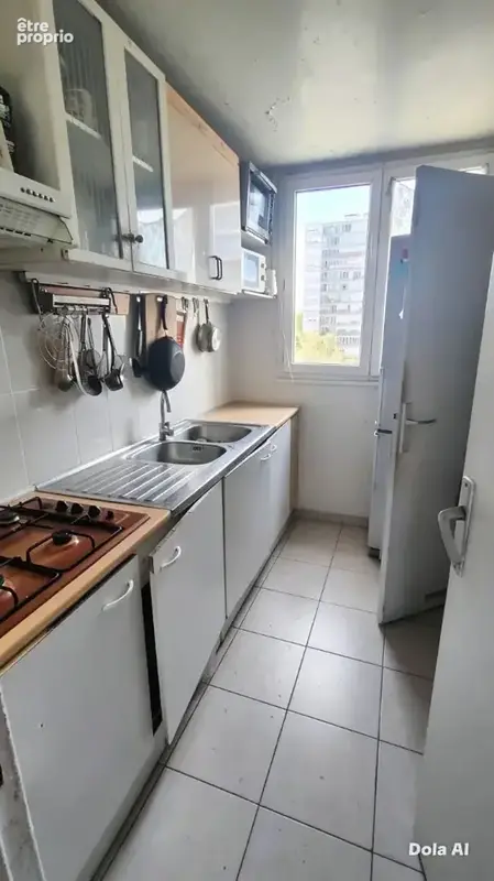 Grand Appartement T5 avec Balcon, Parking & Cave ? Vitry-sur-Seine (94) - photo 2