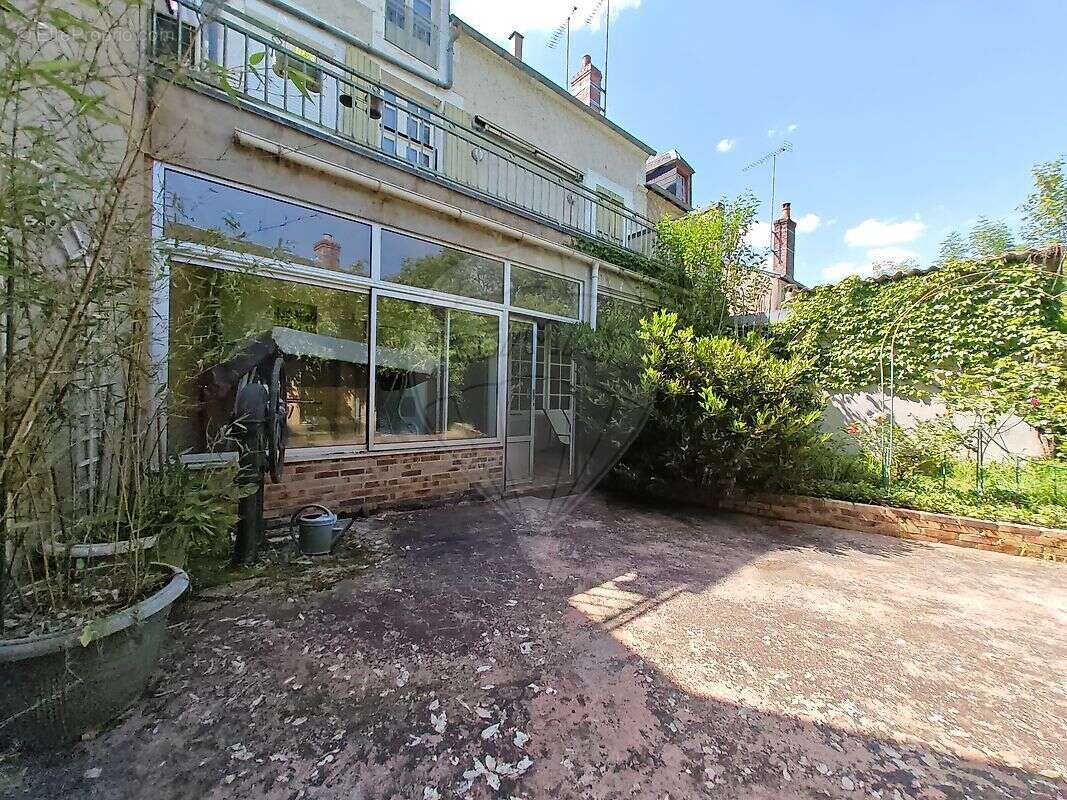 Maison à PREMERY