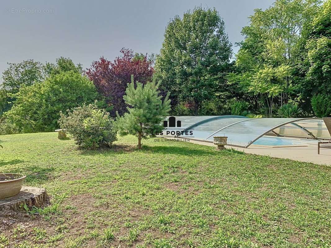 Maison à MILLY-LA-FORET