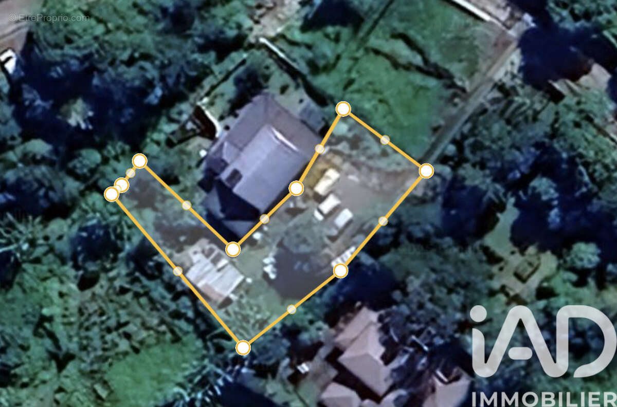 Photo 3 - Terrain à CILAOS