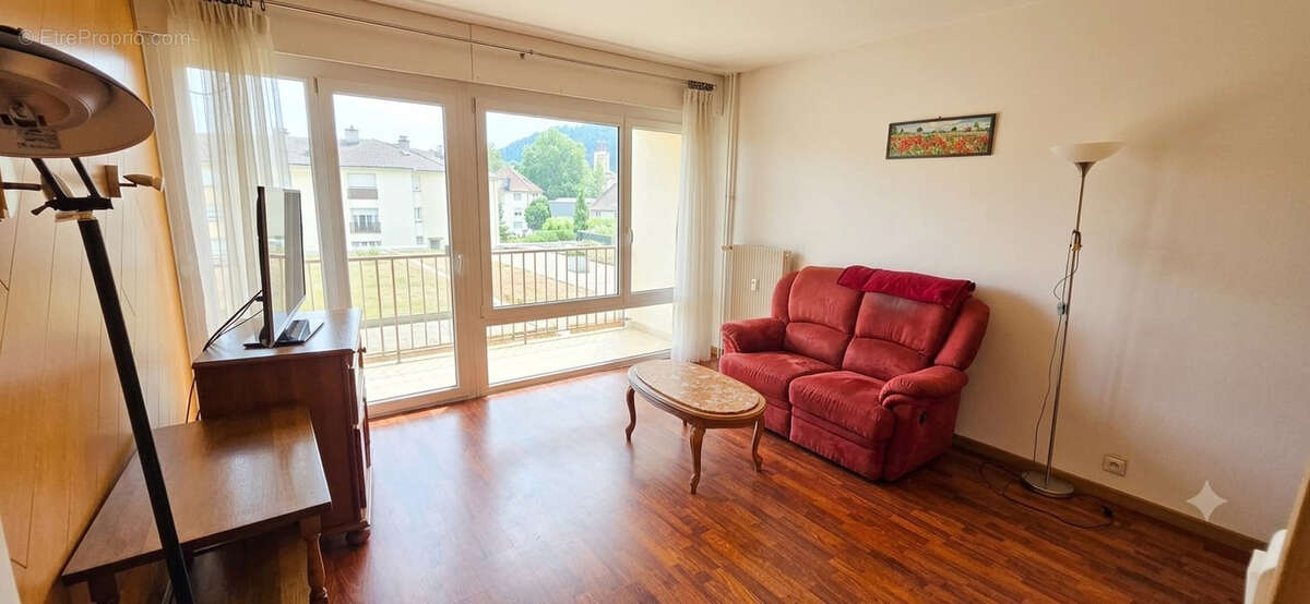 Appartement t3 centre ville avec balcon - photo 2
