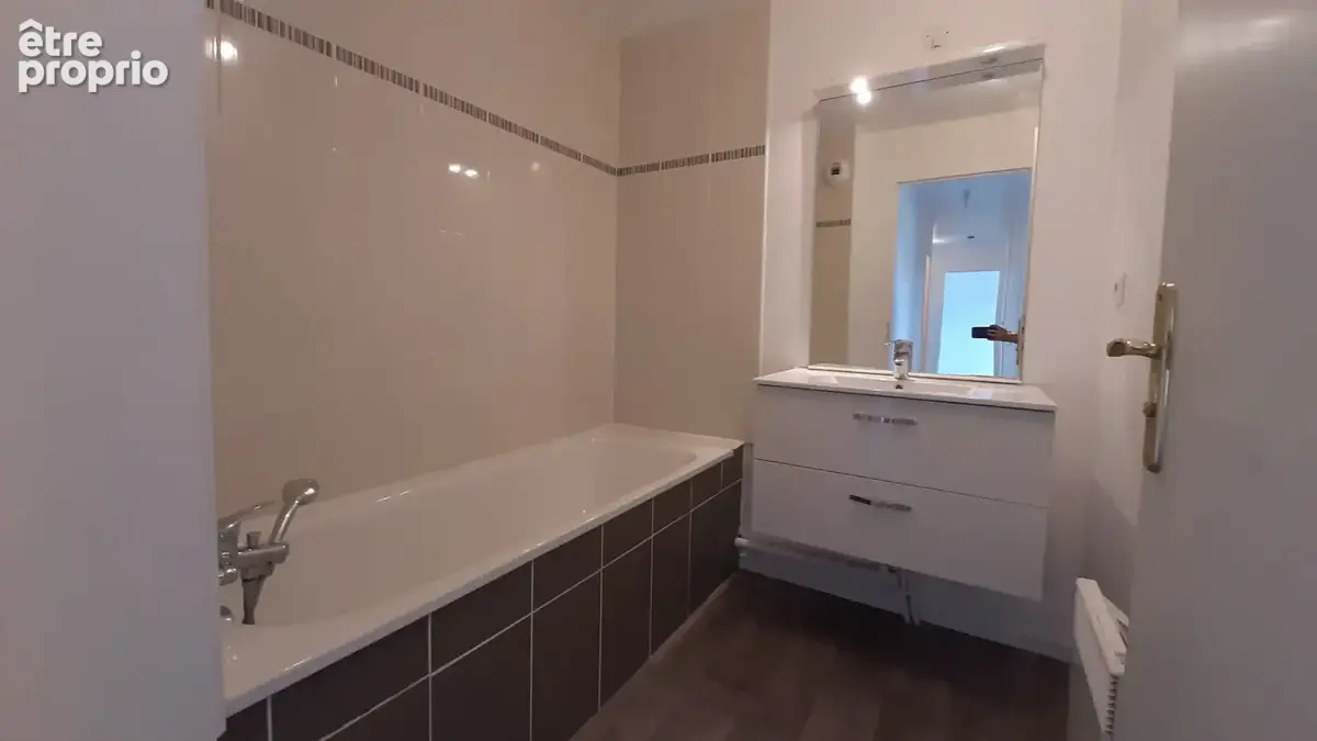 Appartement Val De Reuil - photo 4