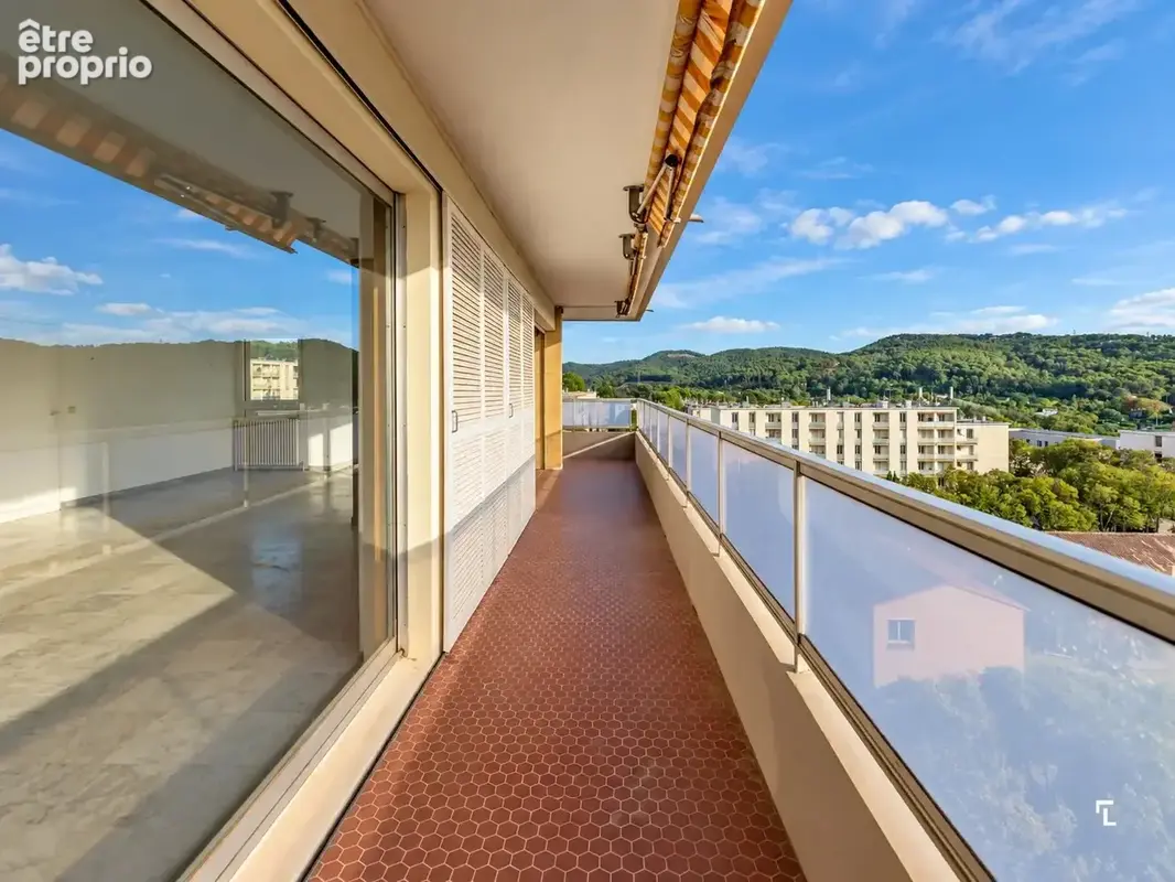 LE PANORAMIQUE - Appartement T3 de 113m2 - Terrasse - 13100 AIX - photo 14