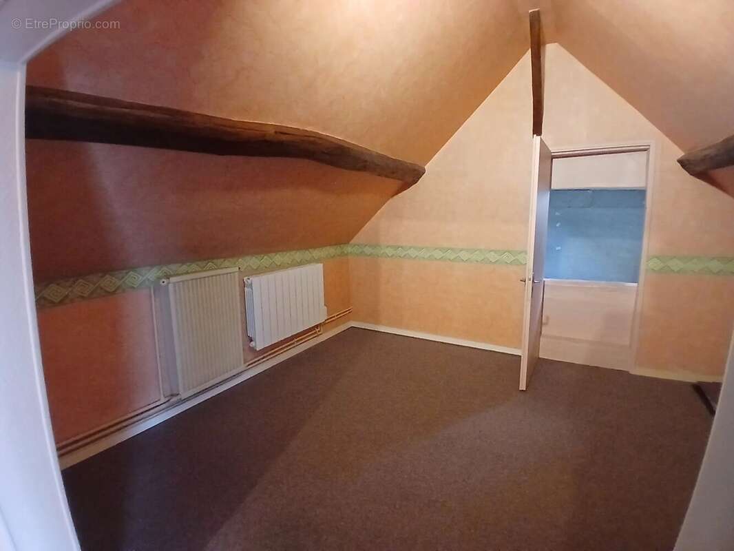 Maison à BEAUMONT-LE-ROGER