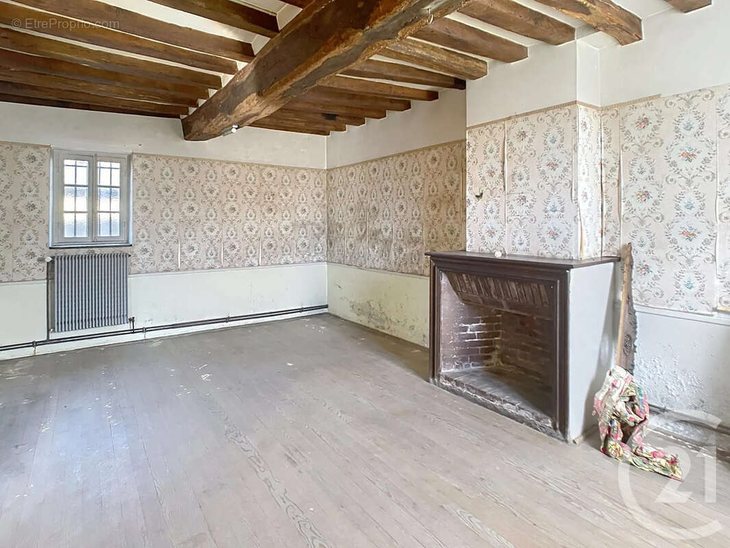Maison à ERAGNY-SUR-EPTE