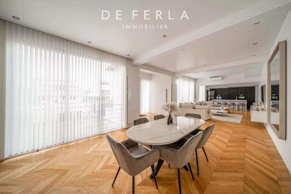 Maison à SAINT-MAUR-DES-FOSSES