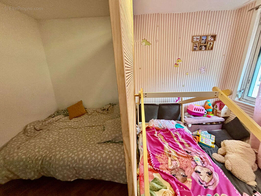 Appartement à BRON