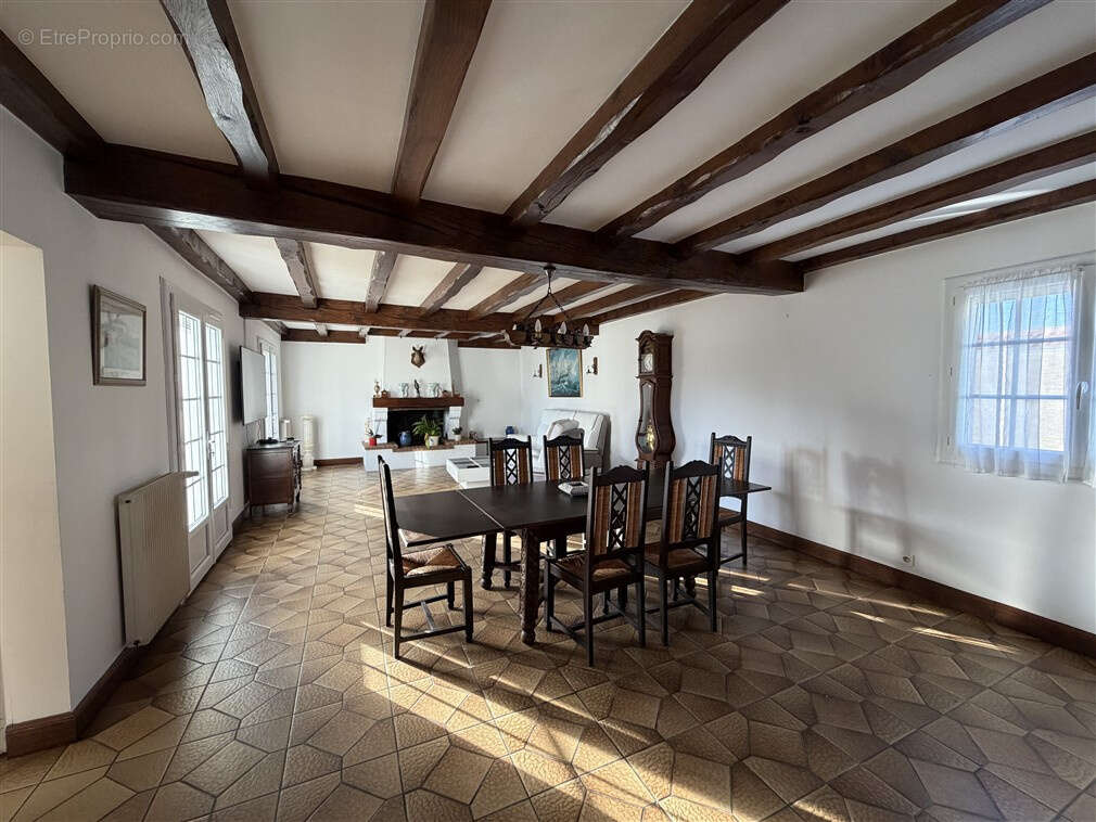 Maison à L'EPINE