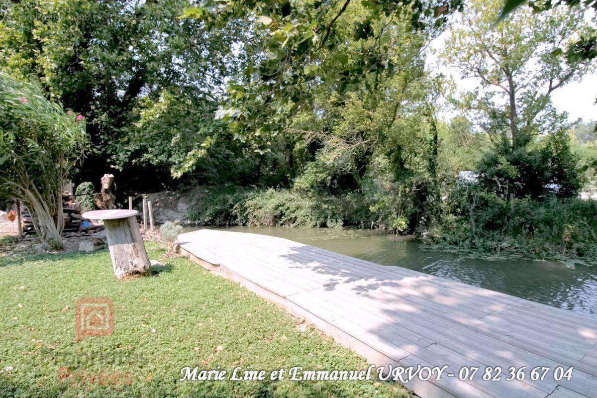 Mas en pierre en campagne  - 125 m² - 3 chambres -  jardin 685 m² - photo 17