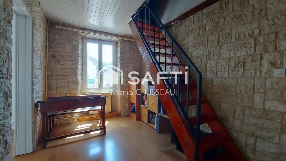 Maison 67 m² à Mantes-La-Ville  - photo 5