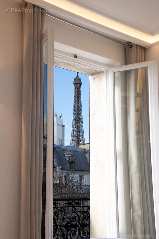 Photo 6 - Appartement à PARIS-7E
