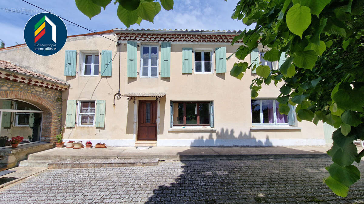 Maison à SAINT-GERVAIS-SUR-ROUBION