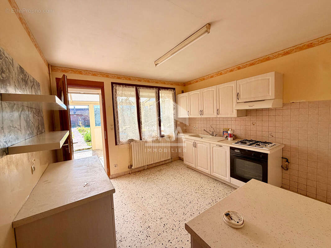 Maison à CHAUNY