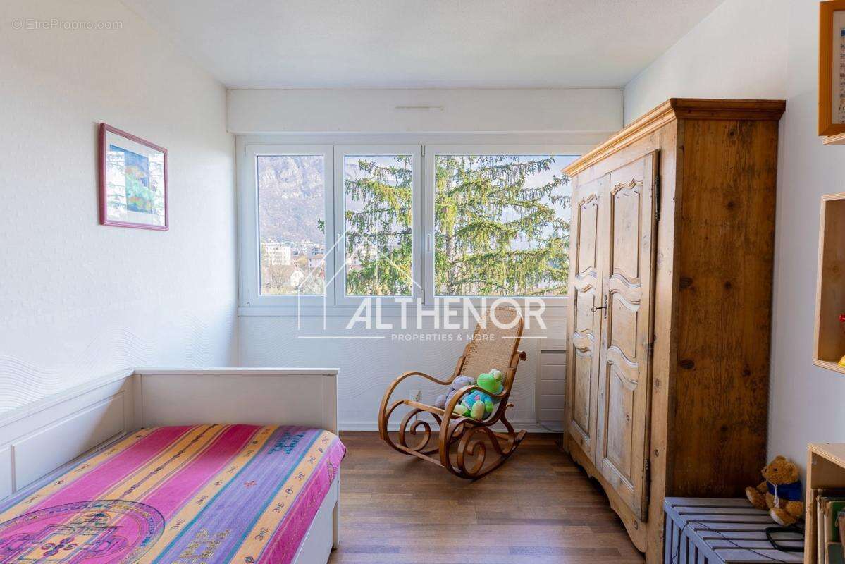 Appartement à ANNECY-LE-VIEUX