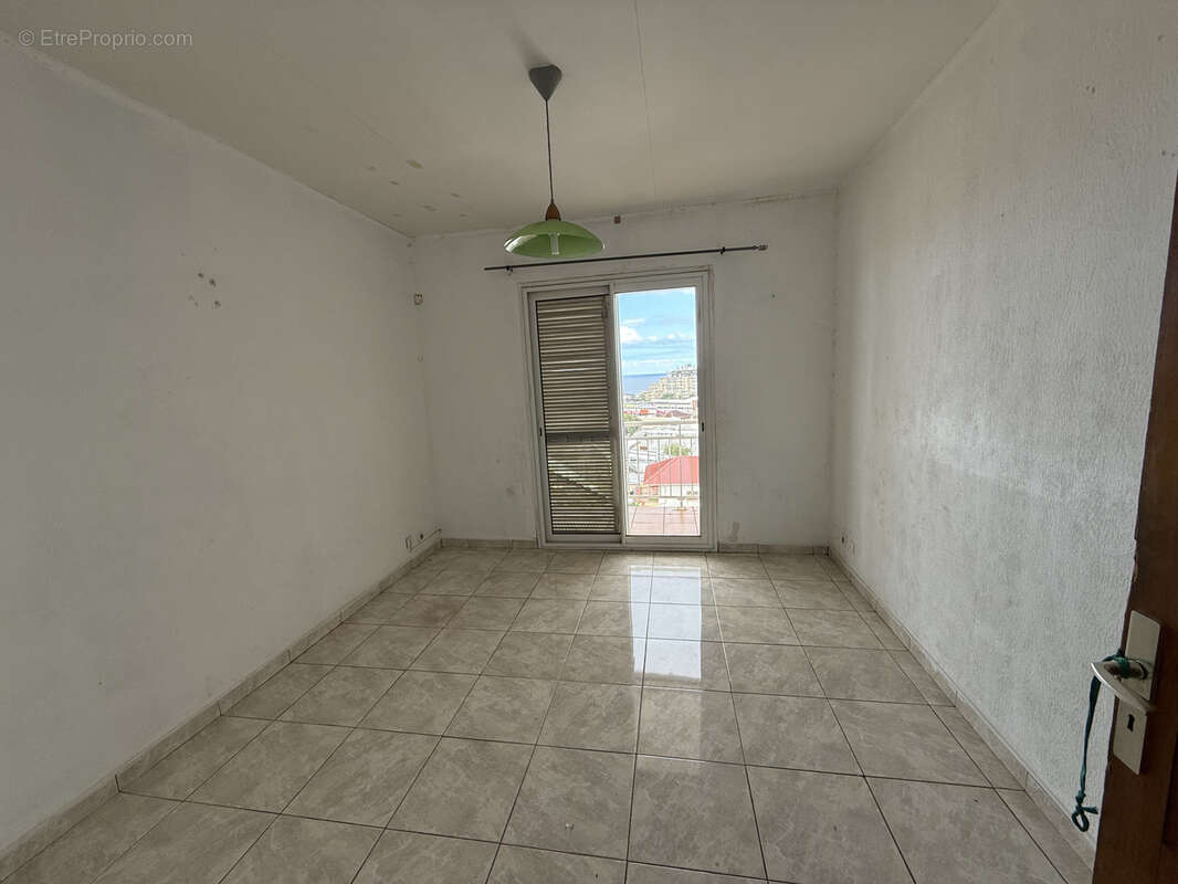 Appartement à SAINT-DENIS