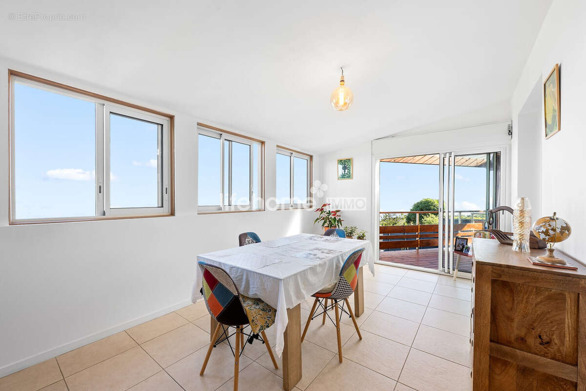 Maison à SAINT-PAUL