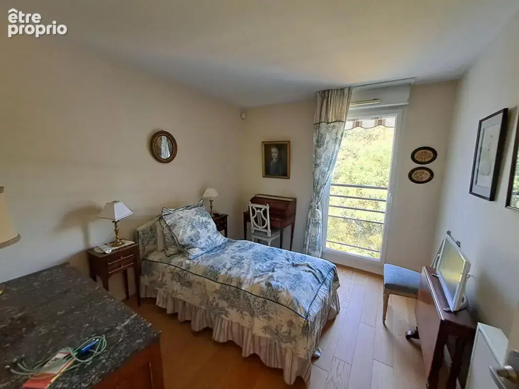 BLANCHE DE CASTILLE, Appartement de109.60 m2 - photo 8