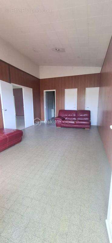 Appartement à MALESHERBES
