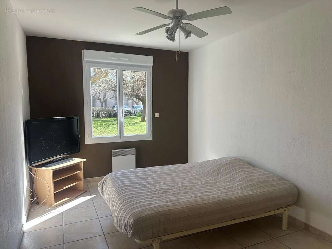 Appartement à SAINT-MARTIN-DE-CRAU