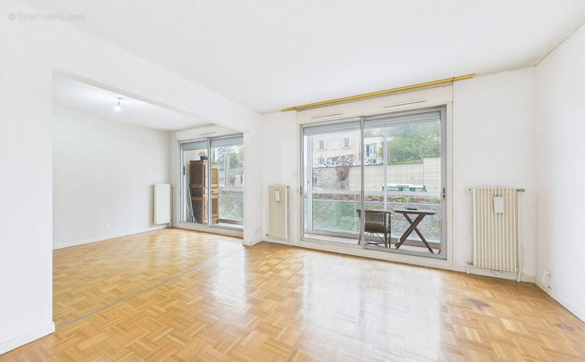 Appartement à LA MULATIERE