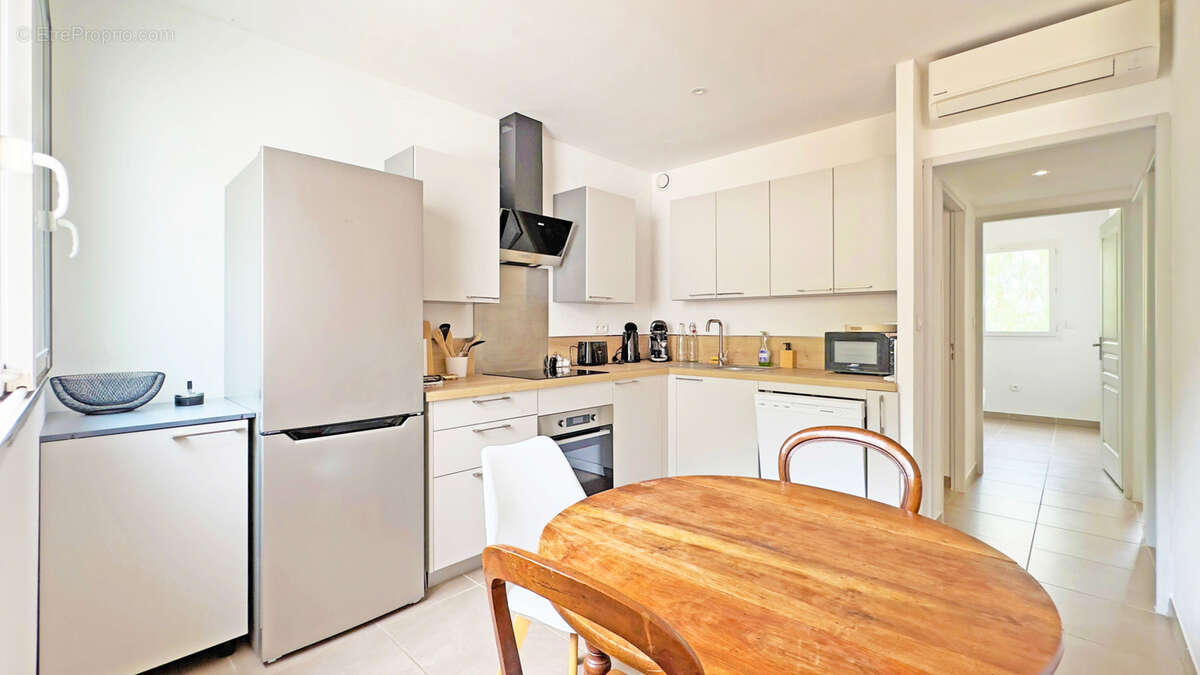 Appartement à CARQUEIRANNE