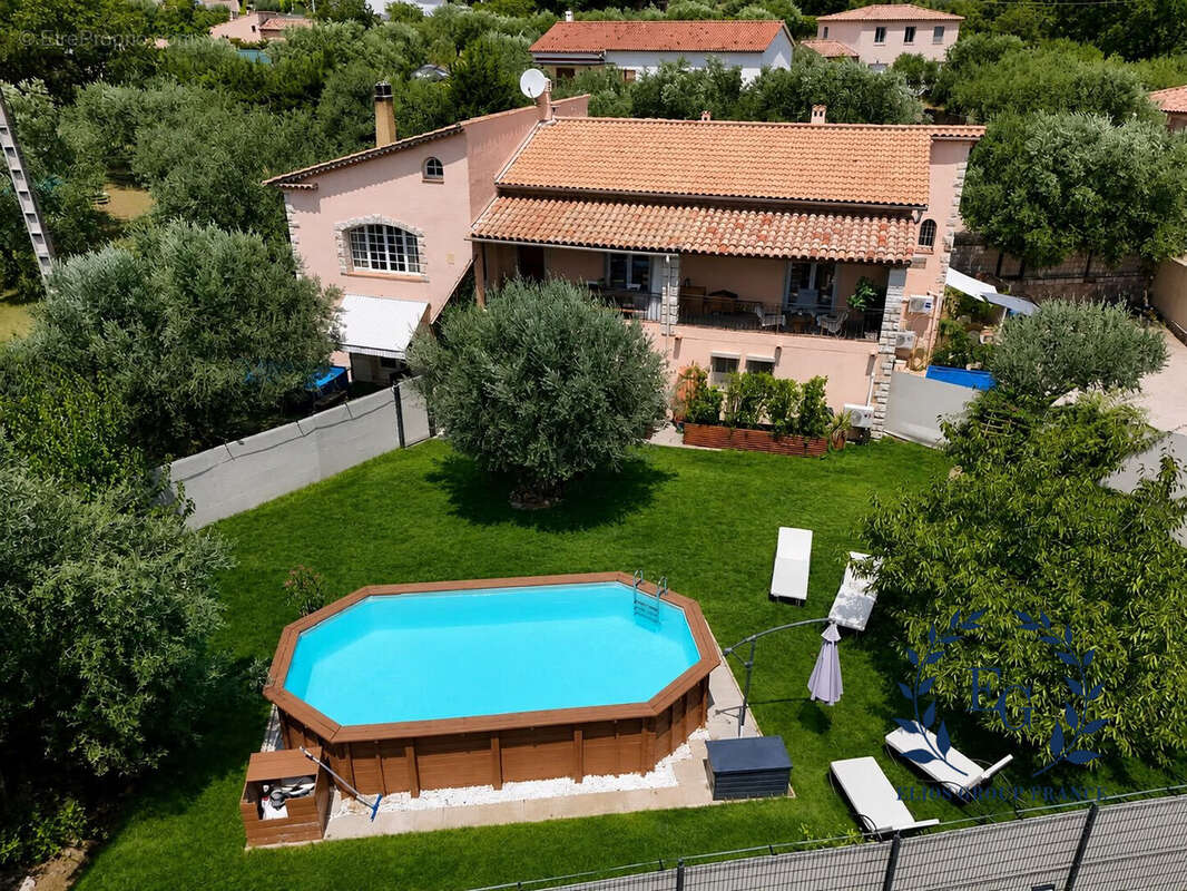 Maison à SEILLANS