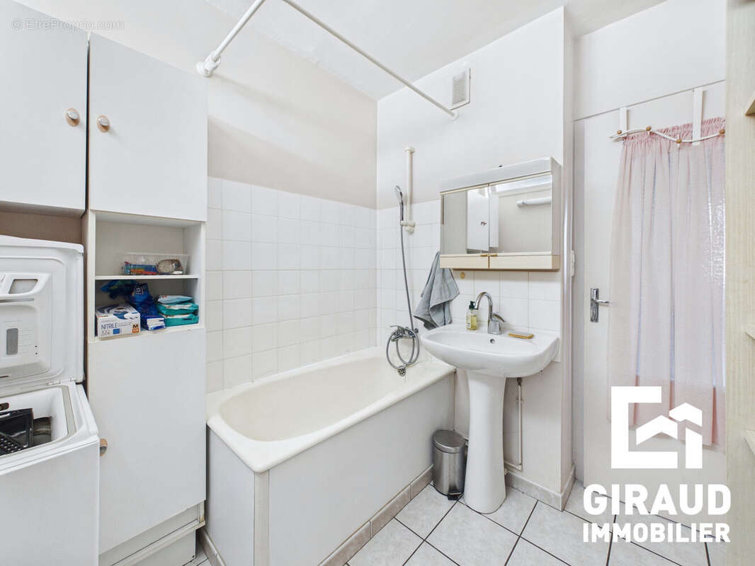 Appartement à FONTENAY-LE-COMTE