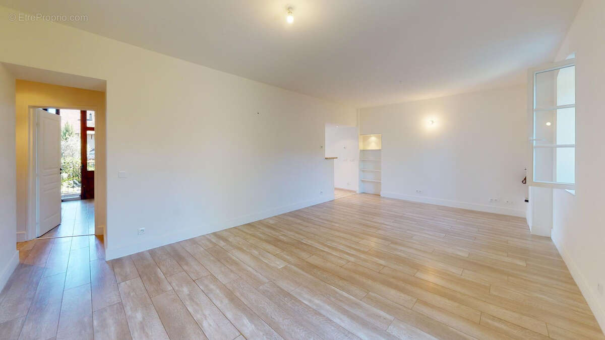 Duplex de caractère dans un manoir du XVIIème siècle   Chens-sur-Léman - photo 4