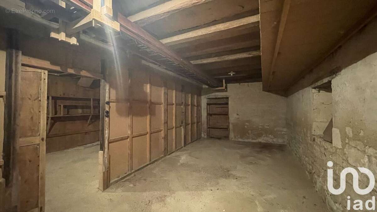 Maison 169 m² à Nere  - photo 8