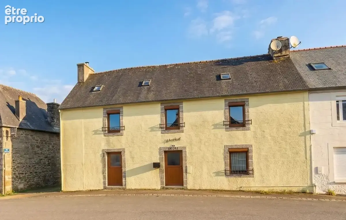 Maison à POULLAOUEN