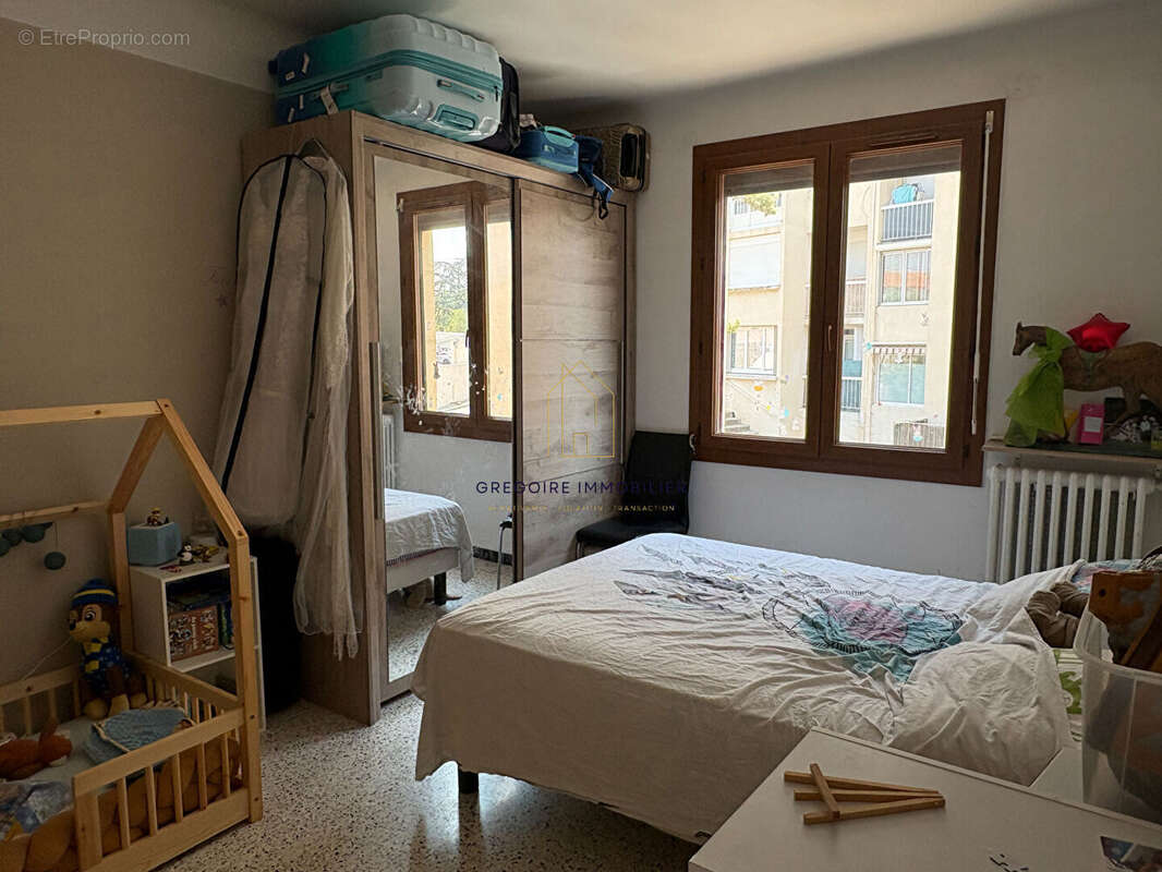 Appartement à PERTUIS