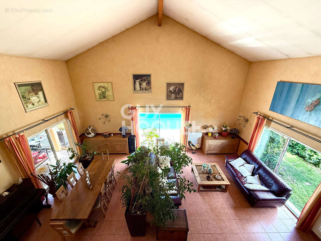 Maison à VOURLES