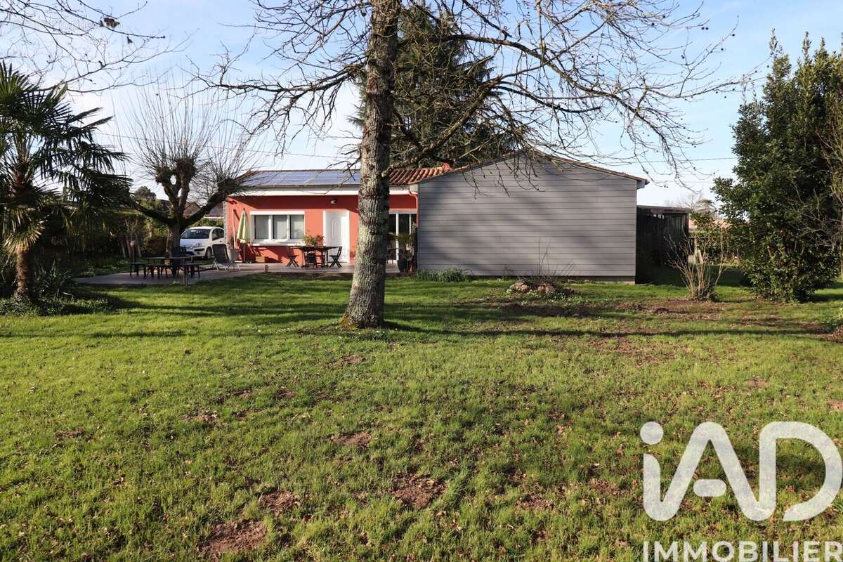 Photo 2 - Maison à MONTGUYON