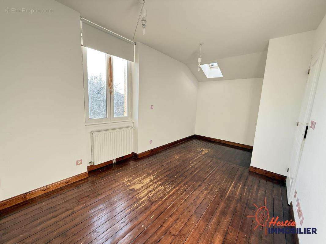 Maison en pierre meulière - Quartier Maison Blanche - 102 m - photo 5