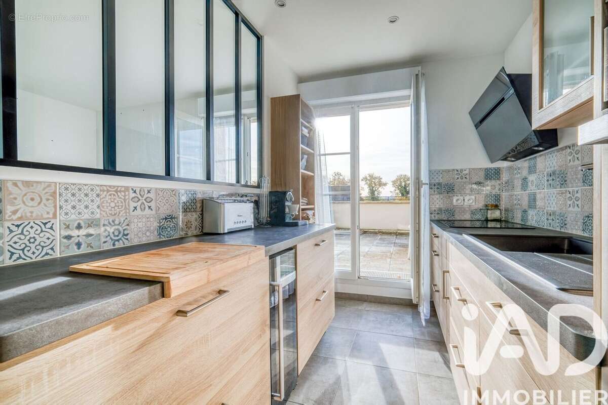 Photo 6 - Appartement à VILLENEUVE-SAINT-DENIS