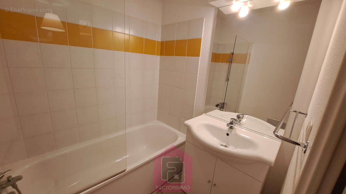 Appartement à PRAYSSAC