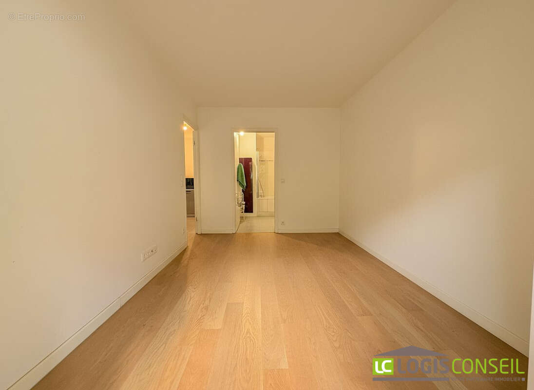 Appartement à CHATILLON