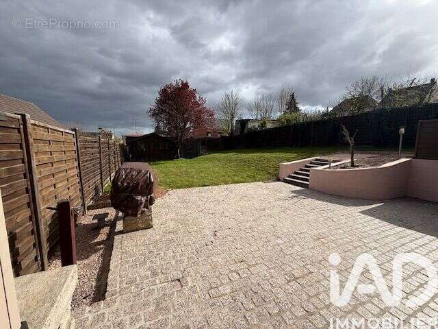 Maison 114 m² à Goussainville  - photo 3