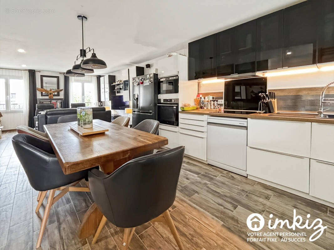 Appartement à MOISSY-CRAMAYEL