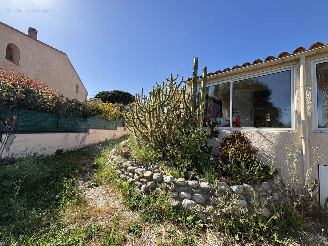 Maison à TRESSERRE