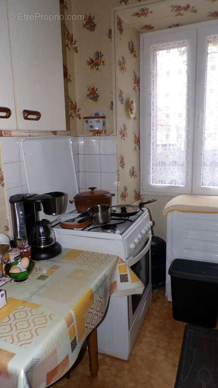 Ainay-le-Château   Maison de village avec deux appartements indépendants - photo 5