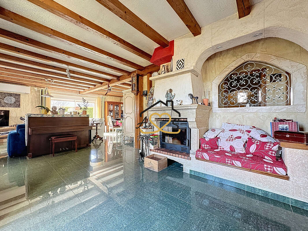 Maison à BILLOM